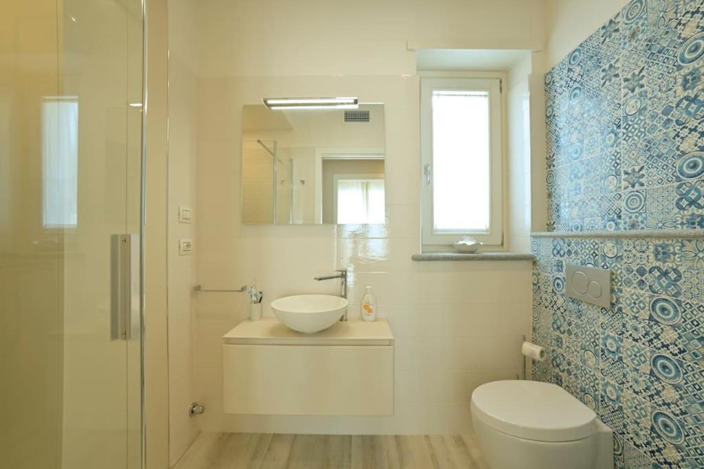 Luxury Apartament Con Garage Vista Mare Alassio Per 6 Persone エクステリア 写真